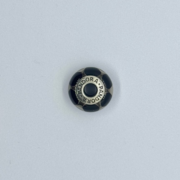 Retired Pandora Captivating Black Murano Charm - Picture 1 of 5